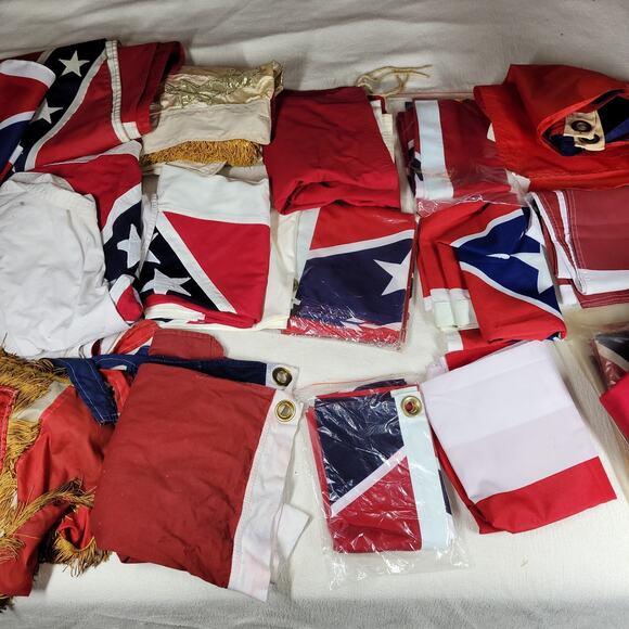 Vintage Lot of Civil War Flags Reproduction Union Confederacy - Picture 12 of 12